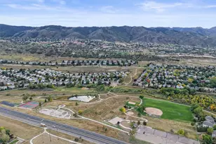 7933 Mule Deer Pl, Littleton, CO 80125 - Photo 36