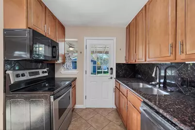 2675 Pontiac Street, Denver, CO 80207 - Photo 10