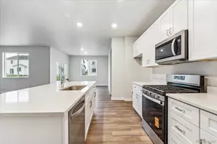 4224 Gozzer Rnch Dr, Elizabeth, CO 80107 - Photo 2