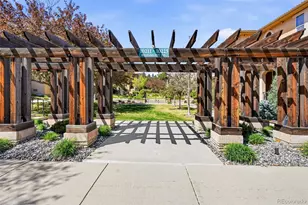 10221 Bluffmont Dr, Lone Tree, CO 80124 - Photo 42