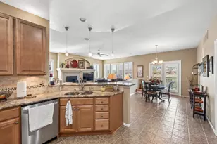 7927 S Quemoy Way, Aurora, CO 80016 - Photo 14