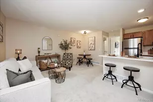 819 Summer Dr, Highlands Ranch, CO 80126 - Photo 4