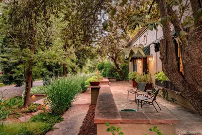 2057 Clermont Street, Denver, CO 80207 - Photo 6