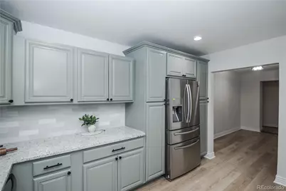 13360 E 7th Avenue, Aurora, CO 80011 - Photo 10