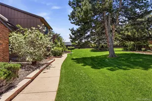 8328 E Phillips Pl, Centennial, CO 80112 - Photo 4