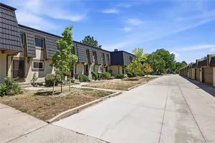 6916 S Broadway, Littleton, CO 80122 - Photo 2