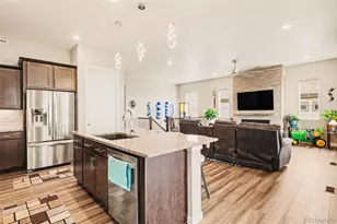 8684 S Quemoy St, Aurora, CO 80016 - Photo 4