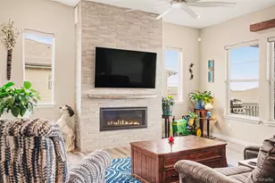 8684 S Quemoy St, Aurora, CO 80016 - Photo 12