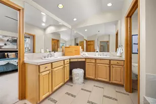 2423 S Cook St, Denver, CO 80210 - Photo 16