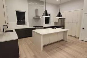 4560 W 13th Ave, Denver, CO 80204 - Photo 4