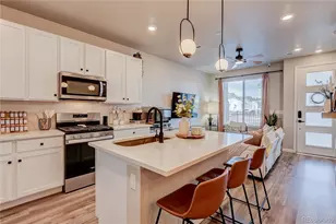 1934 S Poplar Ct, Denver, CO 80224 - Photo 12