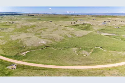 2555 Rustlers Canyon Loop, Elizabeth, CO 80107 - Photo 6