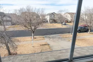 19147 E Dickenson Dr, Aurora, CO 80013 - Photo 20