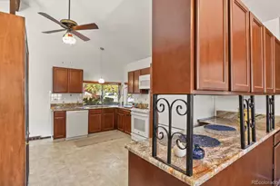 3402 S Dallas Ct, Denver, CO 80231 - Photo 10
