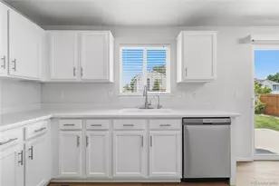 12536 Elm Ln, Broomfield, CO 80020 - Photo 8