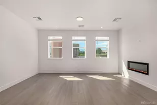 73 Ascent Trail, Englewood, CO 80112 - Photo 2