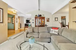 7019 S Windermere St, Littleton, CO 80120 - Photo 6