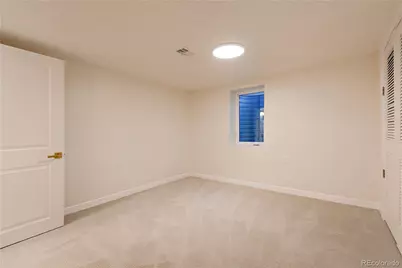 6586 S Kit Carson Street, Littleton, CO 80121 - Photo 18