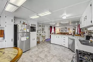 3405 Sinton Rd, Colorado Springs, CO 80907 - Photo 4