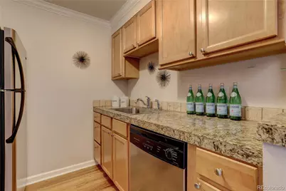 10 N Ogden Street #204, Denver, CO 80218 - Photo 6