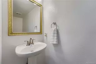 3735 S Quatar Way, Aurora, CO 80018 - Photo 16