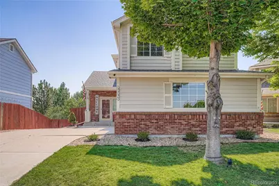 3735 S Quatar Way, Aurora, CO 80018 - Photo 2