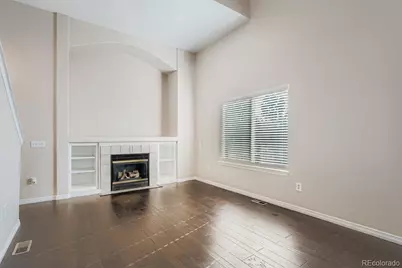 3735 S Quatar Way, Aurora, CO 80018 - Photo 8