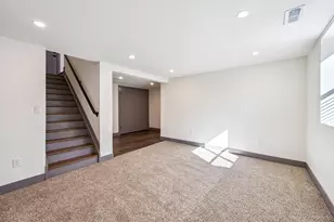 3325 Poplar St, Denver, CO 80207 - Photo 10