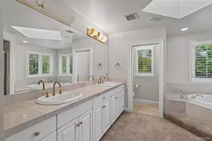 5440 S Grape Ln, Greenwood Village, CO 80121 - Photo 18
