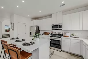 2078 S Holly St, Denver, CO 80222 - Photo 12