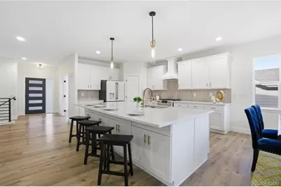 23464 E Heritage Parkway, Aurora, CO 80016 - Photo 8