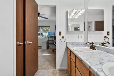 2512 S Worchester Court #C, Aurora, CO 80014 - Photo 24