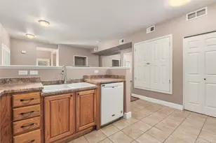 2511 S Bahama Cir, Aurora, CO 80013 - Photo 10