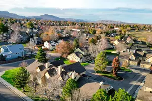 10507 W Maplewood Dr, Littleton, CO 80127 - Photo 4