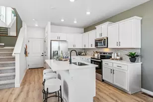 1418 S Boston Ct, Denver, CO 80247 - Photo 6
