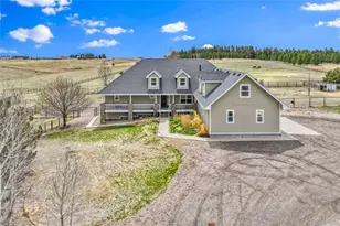 5350 Taylor Renee Cir, Elizabeth, CO 80107 - Photo 2