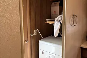 1838 Cimarron St, Aurora, CO 80111 - Photo 8