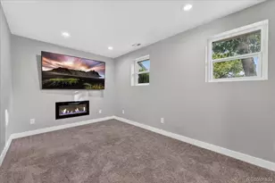 1661 S Walden Ct, Aurora, CO 80017 - Photo 20