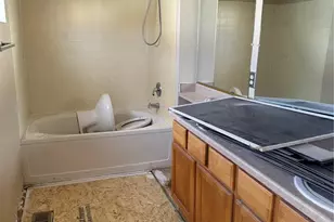 20053 E 40th Ave, Denver, CO 80249 - Photo 14