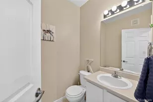 5255 Memphis Street, Denver, CO 80239 - Photo 16