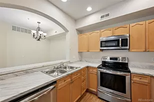 8422 S Upham Way, Littleton, CO 80128 - Photo 12