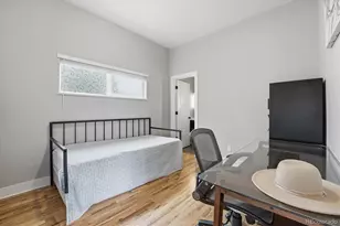 2073 S Logan St, Denver, CO 80210 - Photo 34