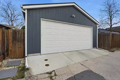 2073 S Logan Street, Denver, CO 80210 - Photo 4