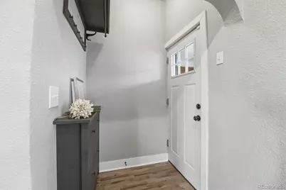 2073 S Logan Street, Denver, CO 80210 - Photo 8