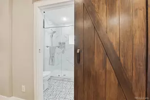 2073 S Logan St, Denver, CO 80210 - Photo 28