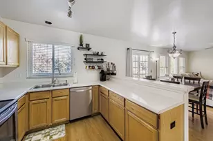 2648 E 118th Ct, Thornton, CO 80233 - Photo 8