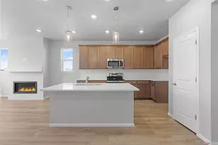 15275 Pontiac St, Thornton, CO 80602 - Photo 2