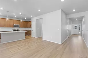 15275 Pontiac St, Thornton, CO 80602 - Photo 8