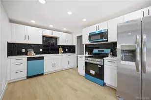 3049 Ursula St, Aurora, CO 80011 - Photo 10