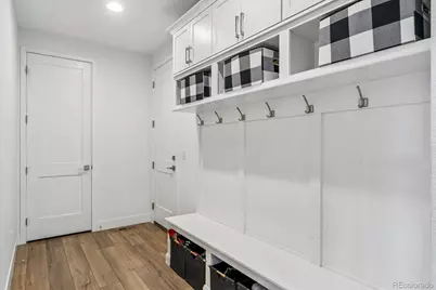 6924 Sunstrand Court, Castle Pines, CO 80108 - Photo 4
